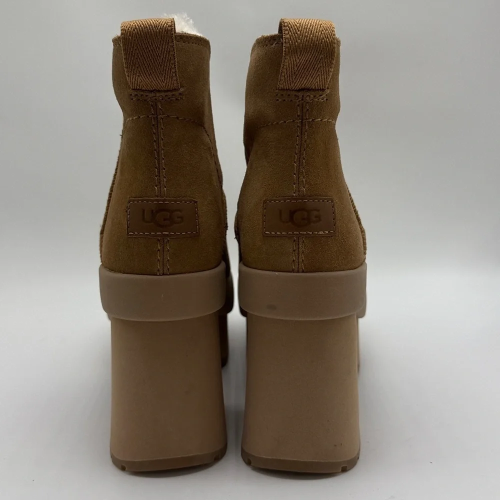 UGG good size